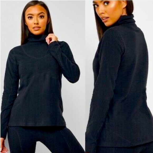 NIKE PRO HYPERWARM TOP IN BLACK - Picture 1 of 5